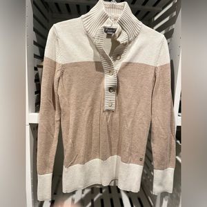 Eddie Bauer size small women’s sweater. Tan and cream color.